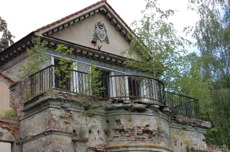 czerwiec-45 Dwór w Żydowie z początku XIX wieku. Przebudowany w 1912.